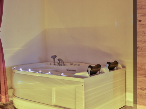  gece  -  Kasım
  | Kalkan Sarıbelen'de Romantik Balayı Villası: Jakuzi Ve Havuz Keyfi